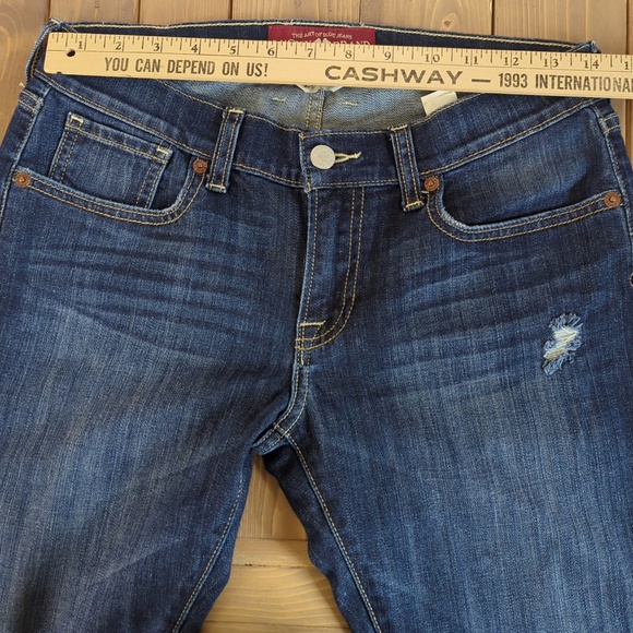 Lucky Brand Sienna Cigarette Low Rise Distressed Jeans- Size 2/26 - Picture 5 of 11